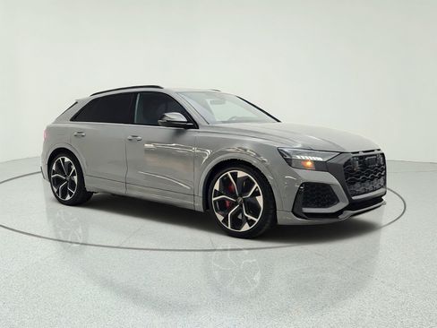 Used 2024 Audi RS Q8 AWD/4WD image 3