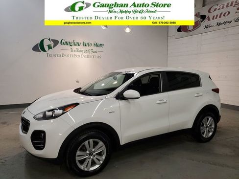Used 2019 Kia Sportage LX image 1