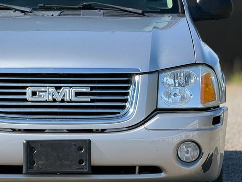 Used 2008 GMC Envoy SLE w/ Sun And Sound Package image 12