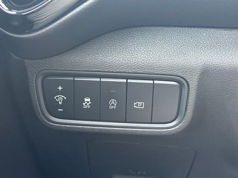 Used 2024 Kia Soul EX image 17