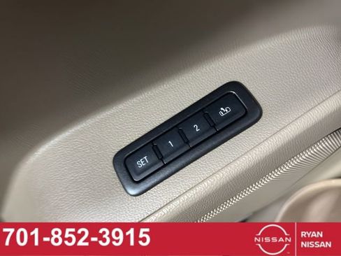 Used 2016 Chevrolet Tahoe LTZ image 30