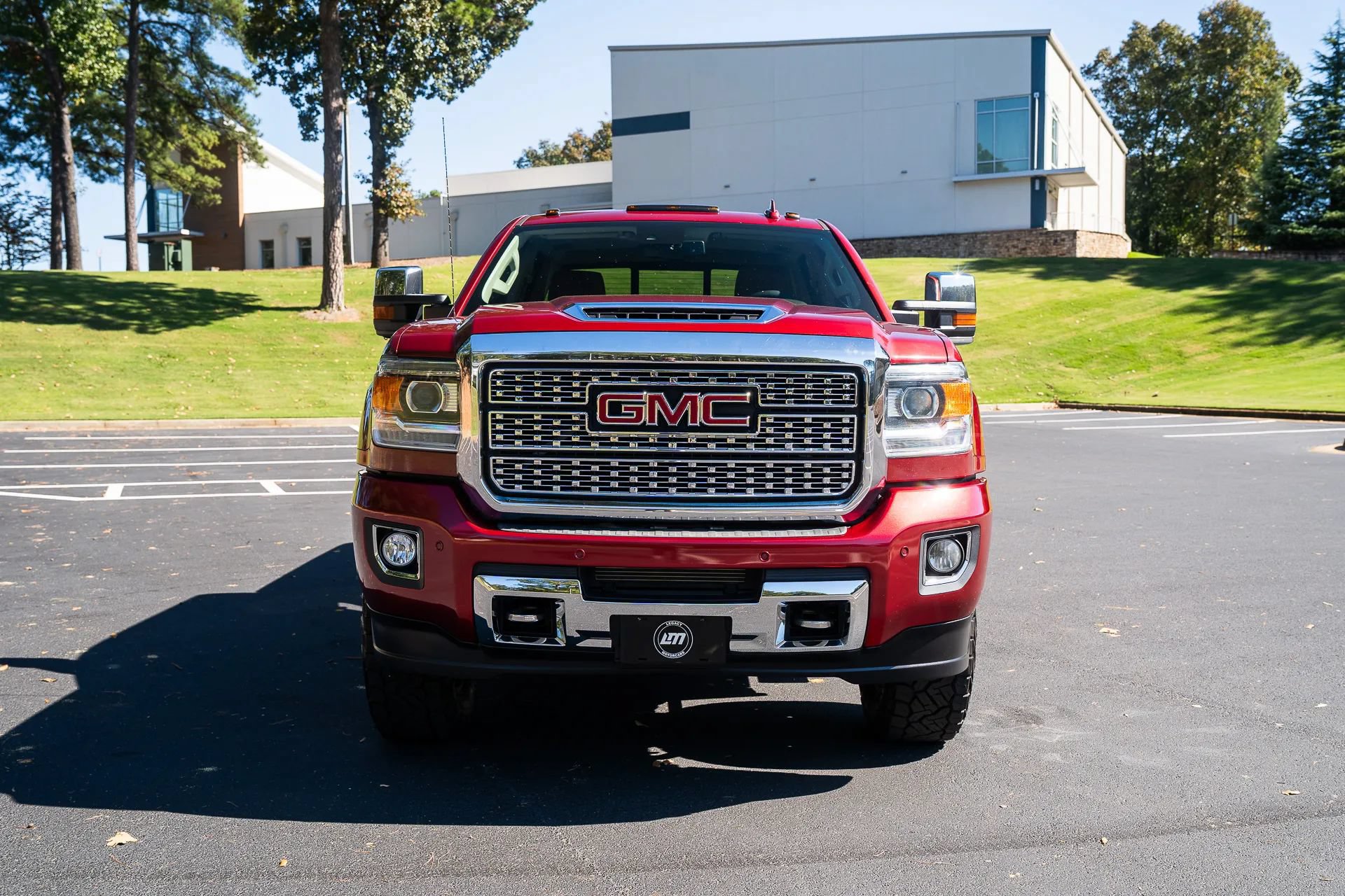 Used 2018 GMC Sierra 2500 Denali w/ Duramax Plus Package AWD/4WD image 13