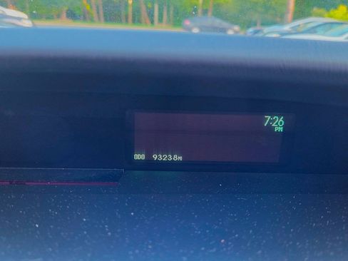 Used 2011 Toyota Prius Two FWD image 6