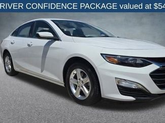 Used 2020 Chevrolet Malibu LS w/ Driver Confidence Package image 1