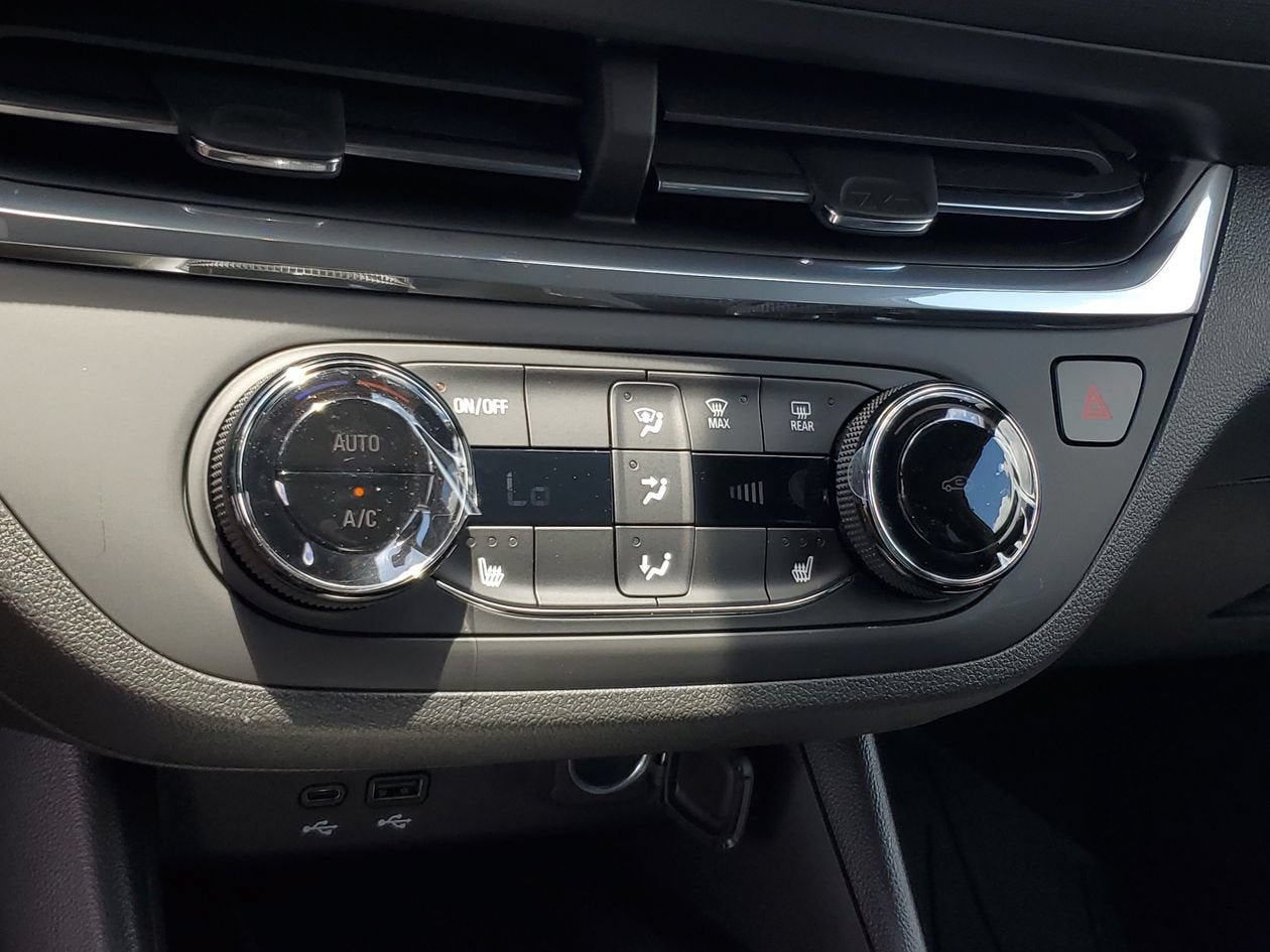 New 2026 Buick Envista Sport Touring w/ Convenience I Package FWD image 22