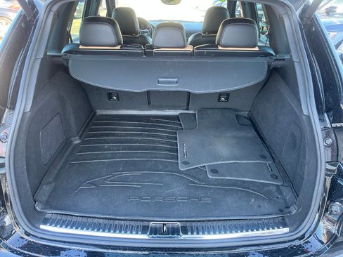Used 2015 Porsche Cayenne Diesel image 15