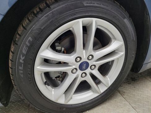 Used 2018 Ford Fusion S FWD image 31