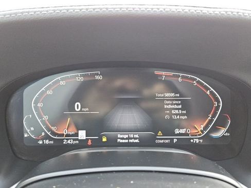 Used 2022 BMW 740i w/ Premium Package image 15