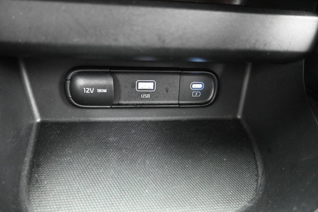 Certified 2025 Kia Seltos S FWD image 29