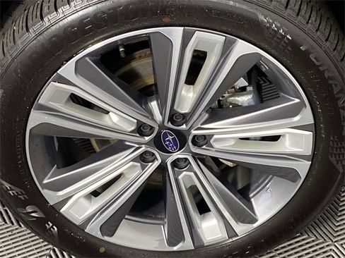 Used 2024 Subaru Solterra Limited image 30