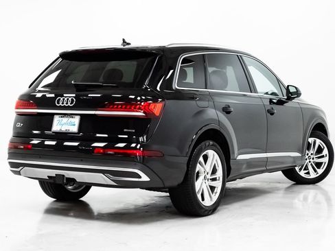 Used 2023 Audi Q7 2.0T Premium w/ Towing Package AWD/4WD image 30