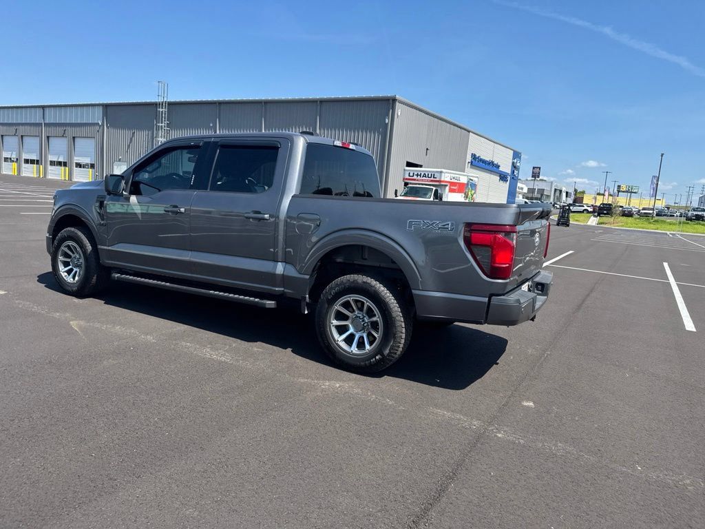 Used 2024 Ford F150 XLT w/ FX4 Off-Road Package AWD/4WD image 11