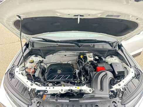 Used 2025 Chevrolet TrailBlazer LT image 32