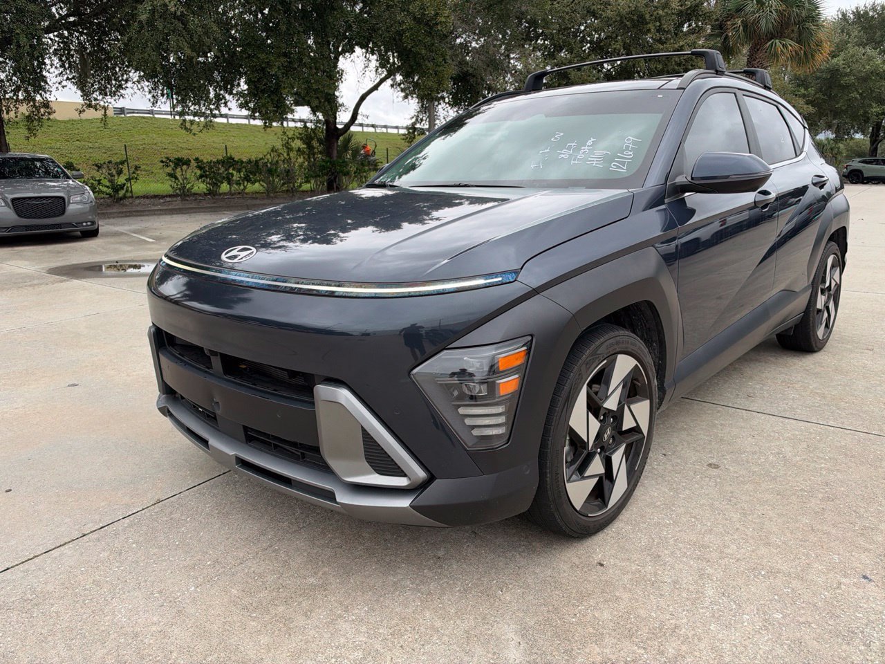 Used 2024 Hyundai Kona Limited FWD image 1