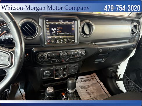 Used 2022 Jeep Wrangler Unlimited Sport AWD/4WD image 25