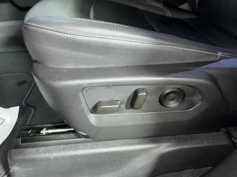 Used 2024 GMC Sierra 1500 SLT w/ SLT Premium Plus Package image 14