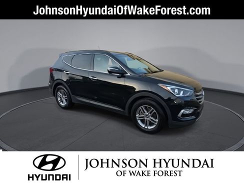 Used 2017 Hyundai Santa Fe Sport image 2
