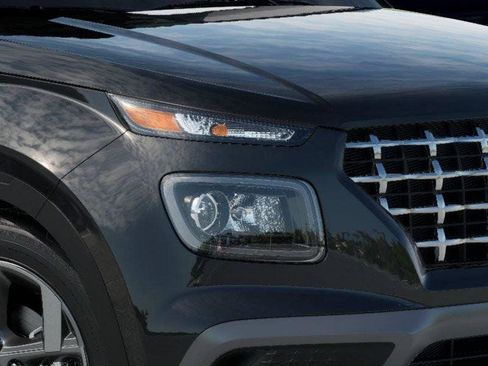New 2026 Hyundai Venue SEL FWD image 11