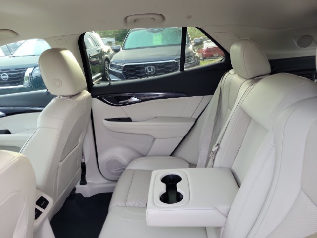 Used 2023 Buick Envision Avenir AWD/4WD image 13
