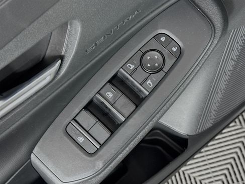 New 2026 Nissan Sentra SV image 19