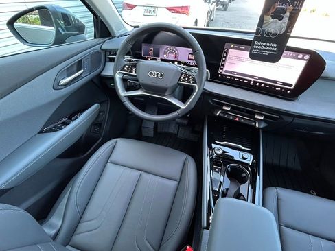 New 2026 Audi Q3 quattro 2.0T image 9