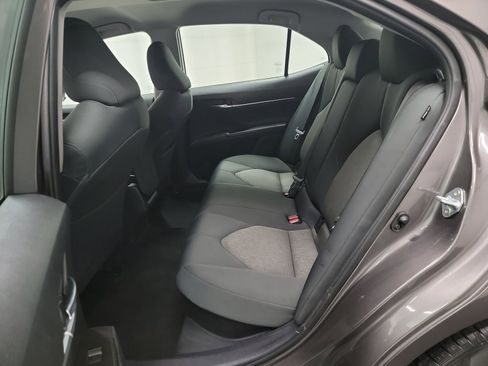 Used 2023 Toyota Camry LE image 27
