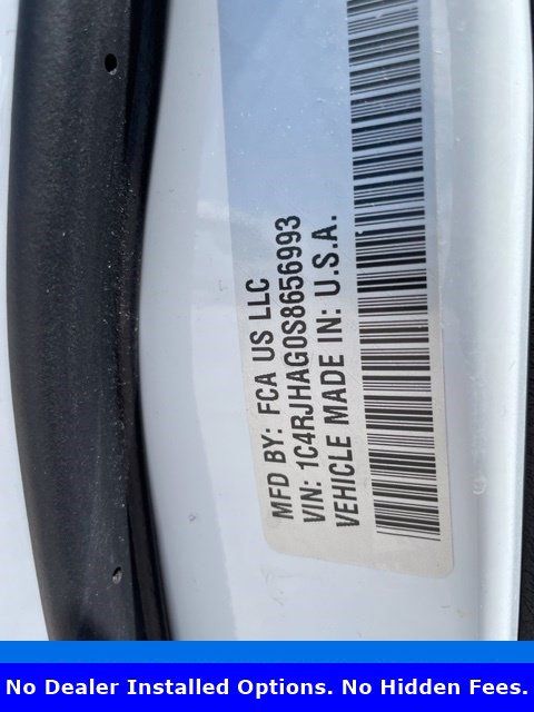 Used 2025 Jeep Grand Cherokee Altitude AWD/4WD image 9