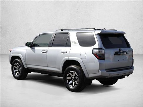 Used 2024 Toyota 4Runner TRD Off-Road AWD/4WD image 8
