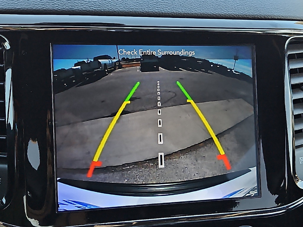 Used 2019 Jeep Grand Cherokee Altitude RWD image 28