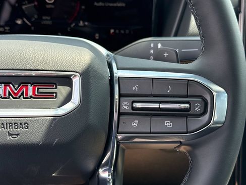 New 2026 GMC Terrain Elevation w/ Elevation Premium Package AWD/4WD image 22