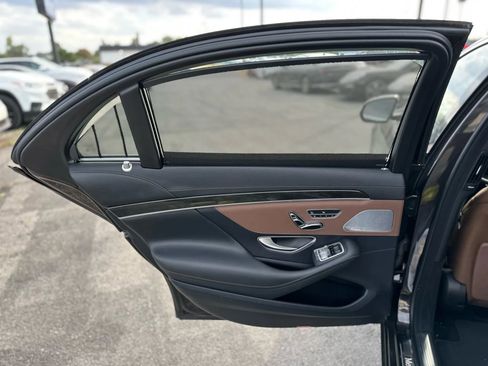 Used 2014 Mercedes-Benz S 550 Sedan image 29