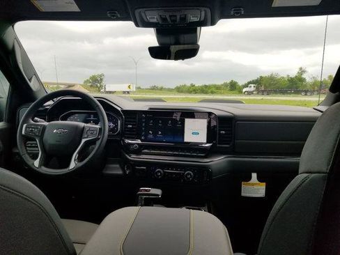 New 2026 Chevrolet Silverado 1500 ZR2 AWD/4WD image 12