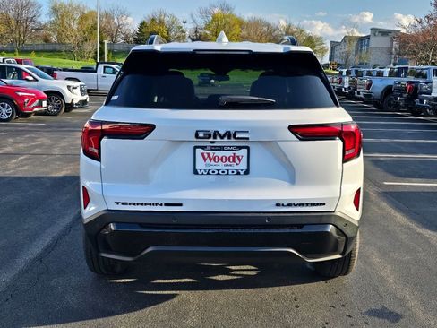 New 2026 GMC Terrain Elevation w/ Elevation Premium Package image 8