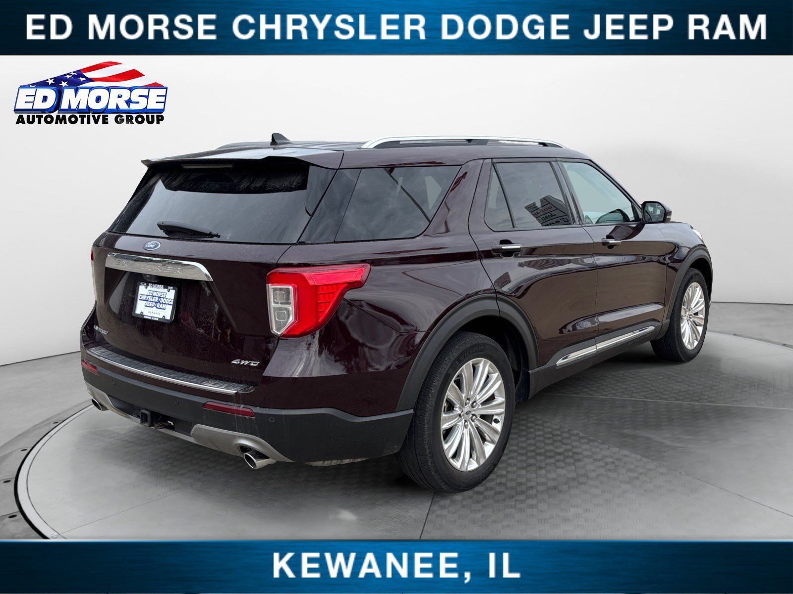 Used 2023 Ford Explorer Limited w/ Limited Technology Package AWD/4WD image 5
