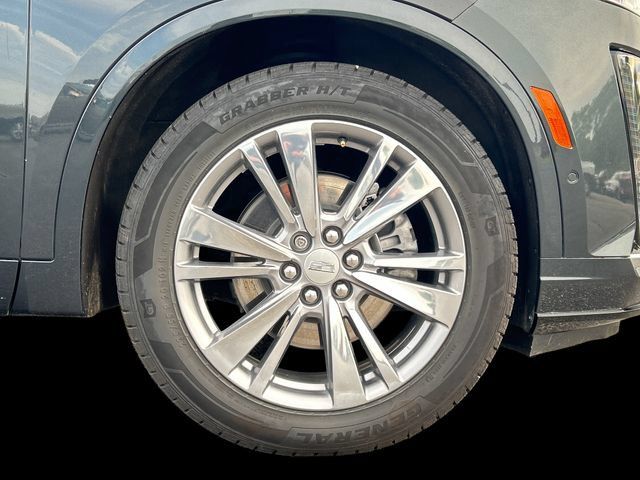 Used 2023 Cadillac XT6 Premium Luxury w/ Technology Package AWD/4WD image 11