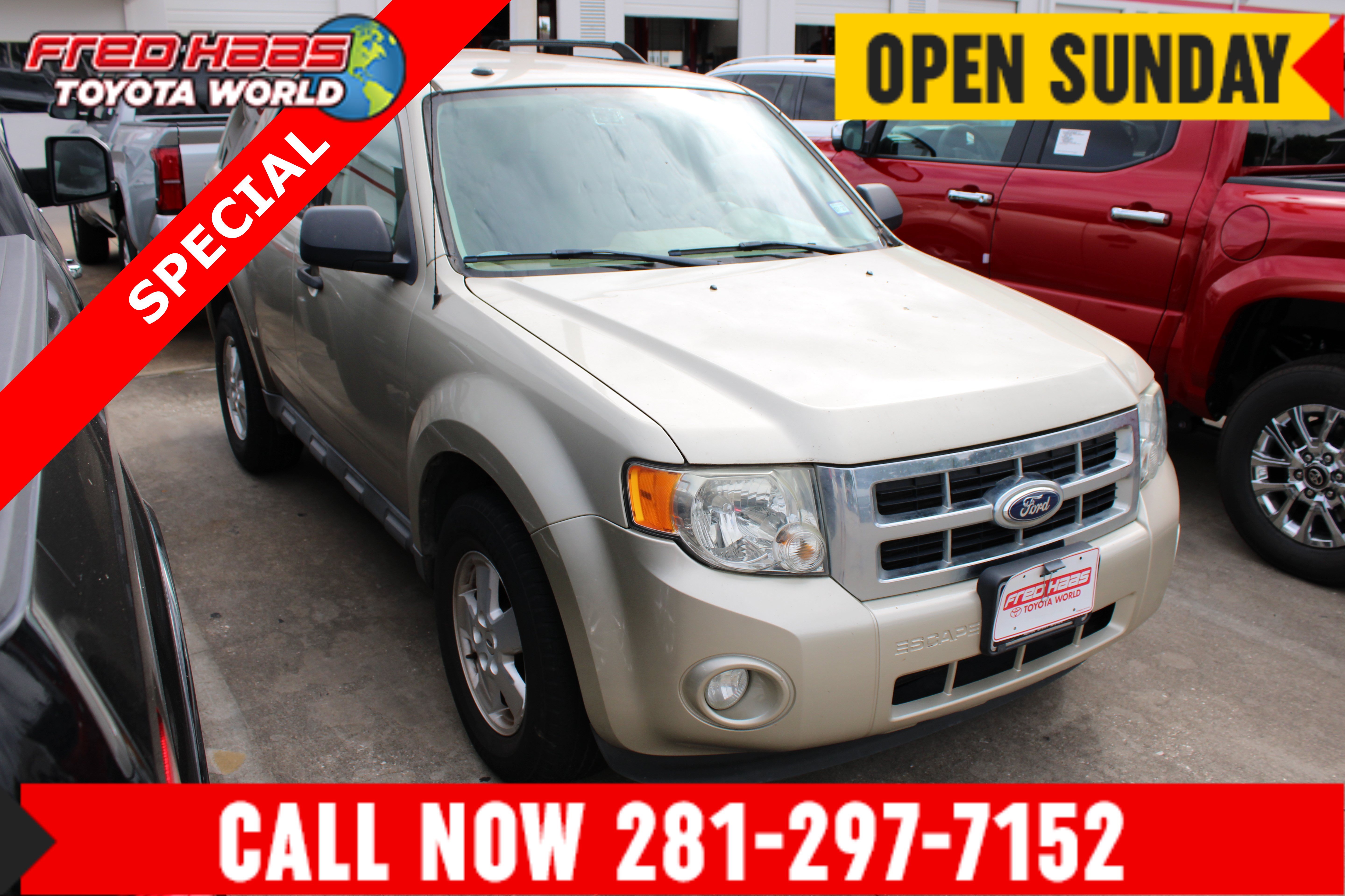 Used 2011 Ford Escape XLT FWD image 1