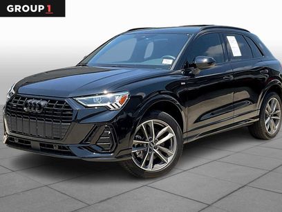 Certified 2025 Audi Q3 2.0T Premium w/ Convenience Package