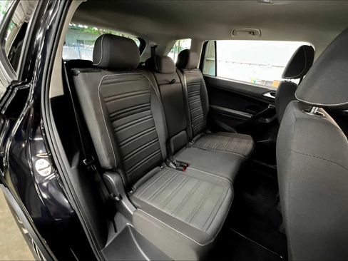 Used 2022 Volkswagen Tiguan S image 28