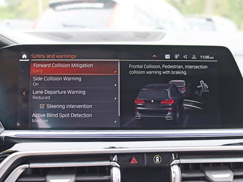 Used 2020 BMW X5 M50i w/ Executive Package AWD/4WD image 28