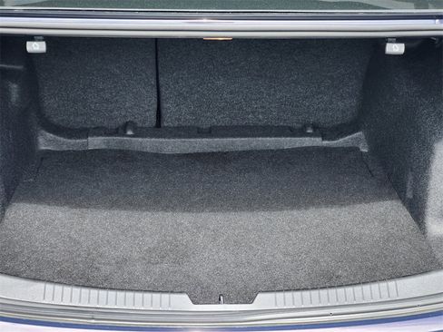 Used 2025 Chevrolet Malibu RS image 32