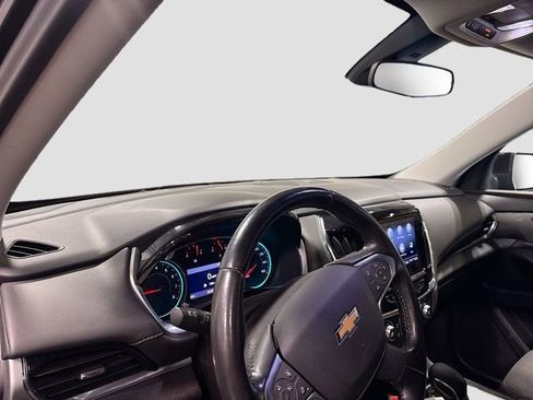 Used 2021 Chevrolet Traverse LT AWD/4WD image 11