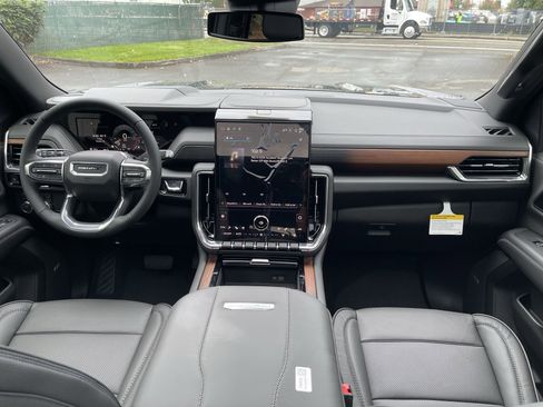 New 2026 GMC Yukon Denali w/ Sun & Power Step Package image 56