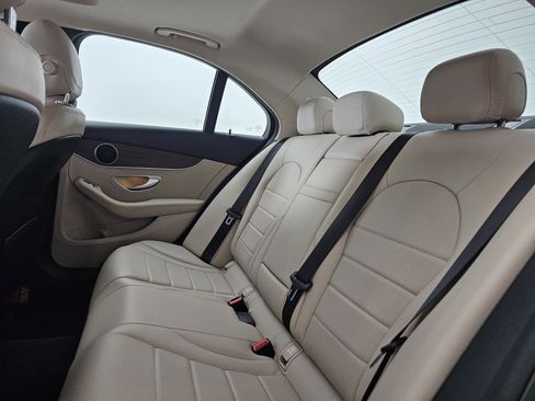 Used 2020 Mercedes-Benz C 300 4MATIC Sedan image 16