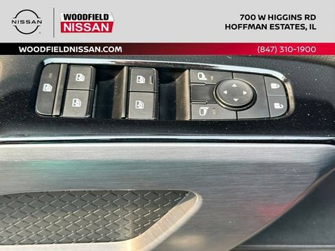 Certified 2024 Nissan Pathfinder SL AWD/4WD image 19