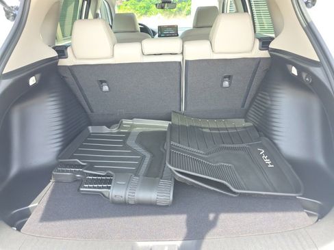 Used 2023 Honda HR-V EX-L image 15