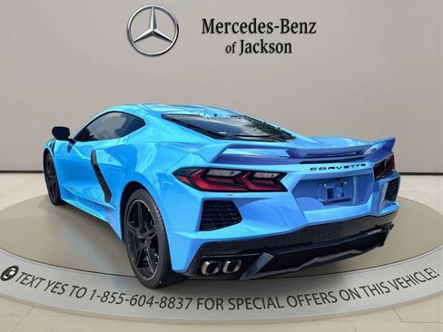 Used 2022 Chevrolet Corvette Stingray Preferred Cpe w/ Z51 Performance Package RWD image 6