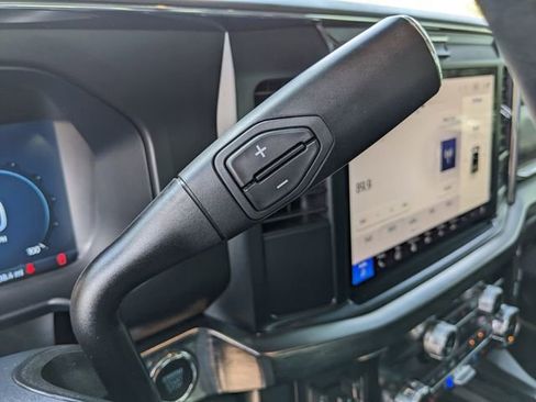 Used 2025 Ford F350 Lariat image 27