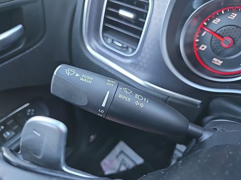 Used 2017 Dodge Charger SXT w/ Rallye Group image 43