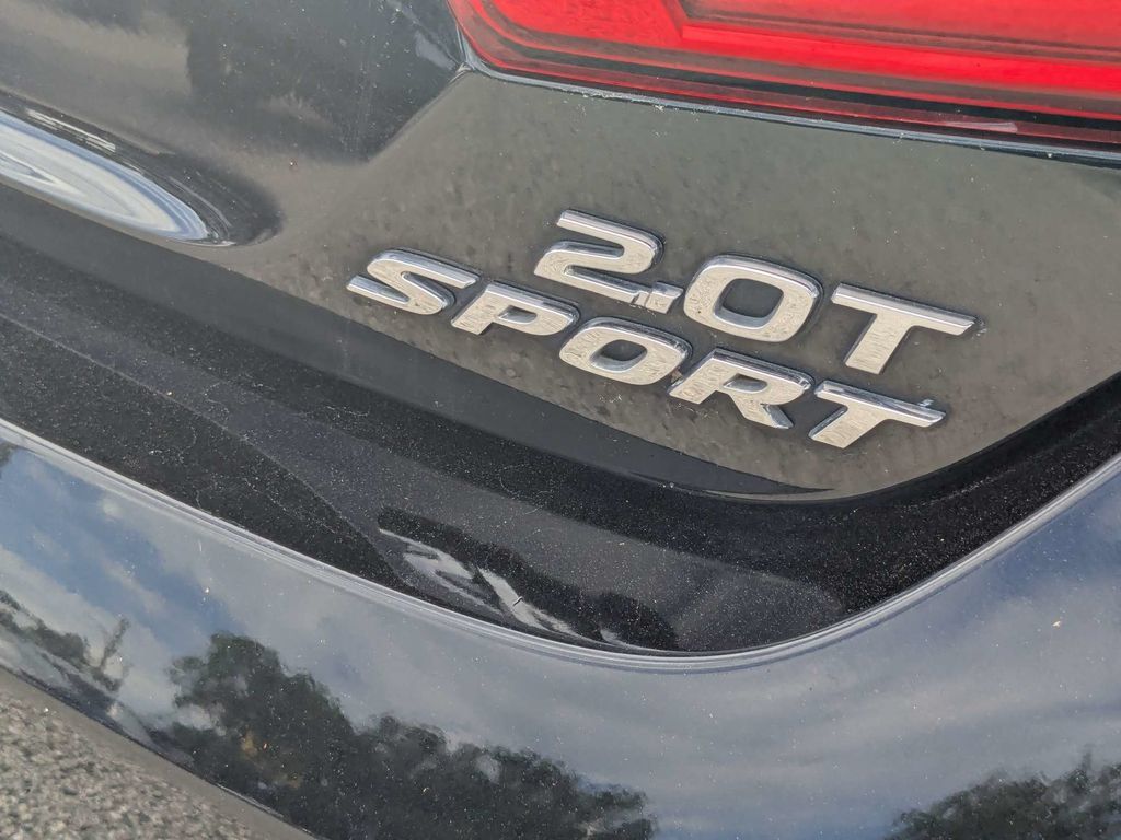 Used 2018 Honda Accord Sport image 15
