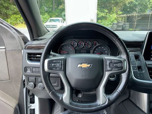 Used 2021 Chevrolet Tahoe LS RWD image 16